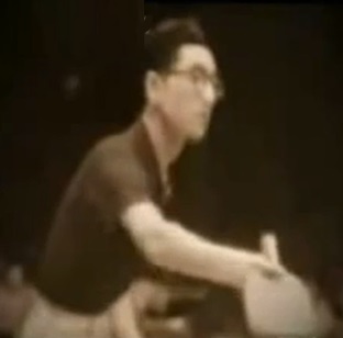 You are currently viewing לקראת האולימפיאדה: הירוג'י סאטו – האיש ששינה לחלוטין את האופן בו משחקים טניס שולחן / מולי