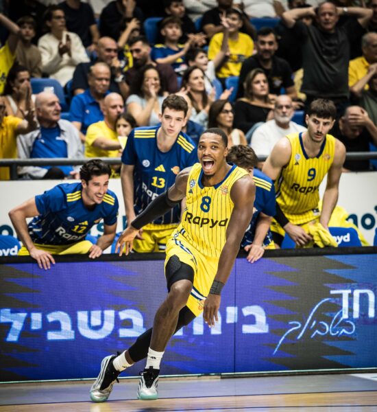 סיקור למכבי תל אביב – הפועל חולון / אילן אגינסקי