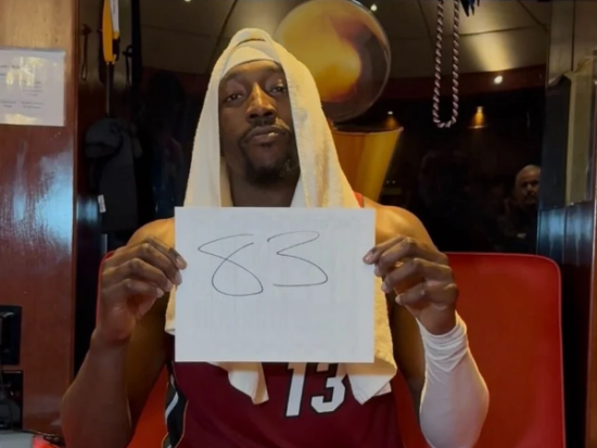 היסטורי: באם אדביו קלע 83 נקודות מול וושינגטון